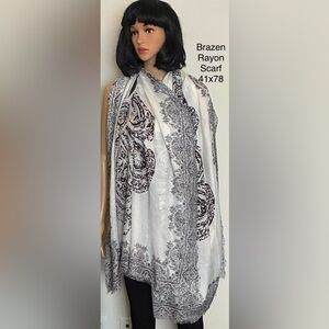 Brazen Black & White Rayon Scarf 41”x78” 100% Rayon Fringe Geo/Floral Print